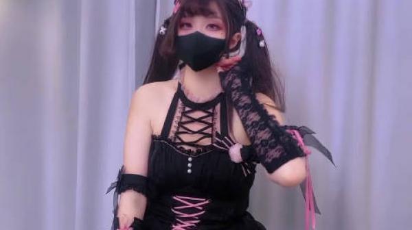 游戏少女的paly时刻-鸡教练
